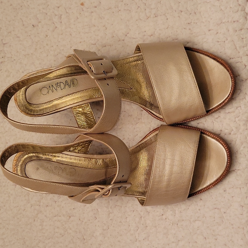 Joan & David Wide Sea shoes size 6M